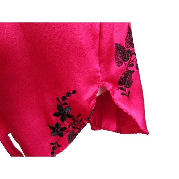Sabrina by Mervyns Raspberry Black Embroidered Flower Short Robe Large GUC - Picture 15 of 16